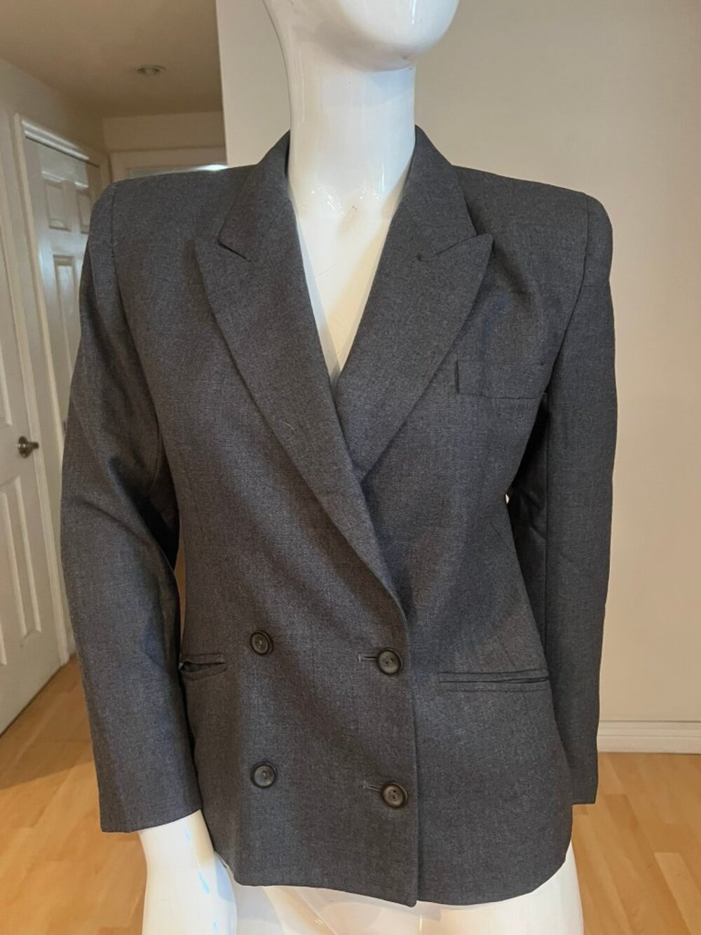 VINTAGE LIZ CLAIBORNE 80'S STRONG SHOULDER CROPPED JACKET BLAZER SZ 4